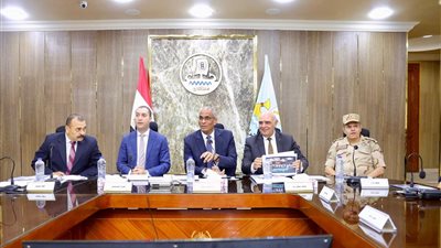 خلال المجلس التنفيذي، محافظ كفر الشيخ يشدد على الانتهاء من ملفات التصالح   