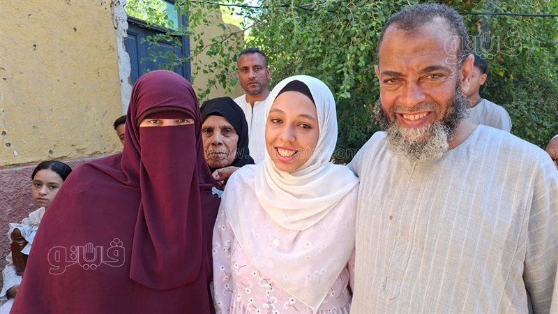 الطالبة سمية موسى