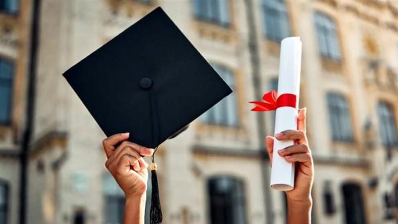 أوائل الثانوية العامة،