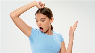 اصنعي بنفسك مزيل عرق طبيعي فعال وآمن على الجلد 