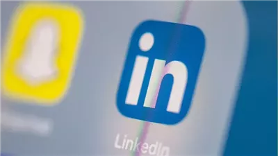 لينكدإن تختبر أداة للإبلاغ عن المحتوى المولد بالذكاء الاصطناعي