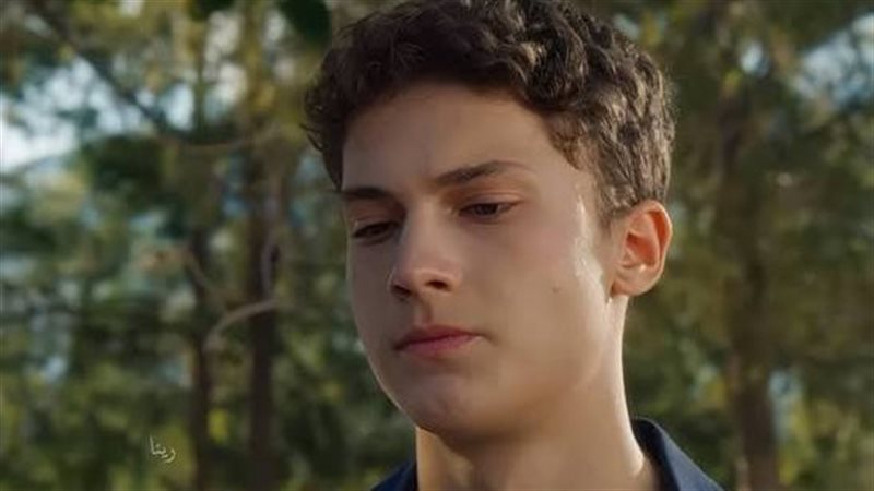 بطل مسلسل مازلت في