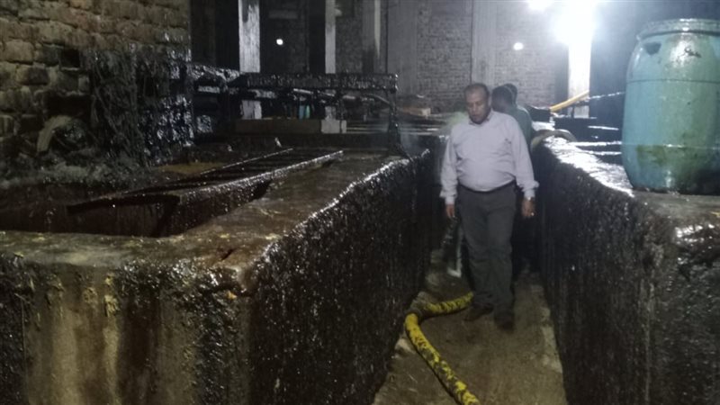 المصنع المخالف 