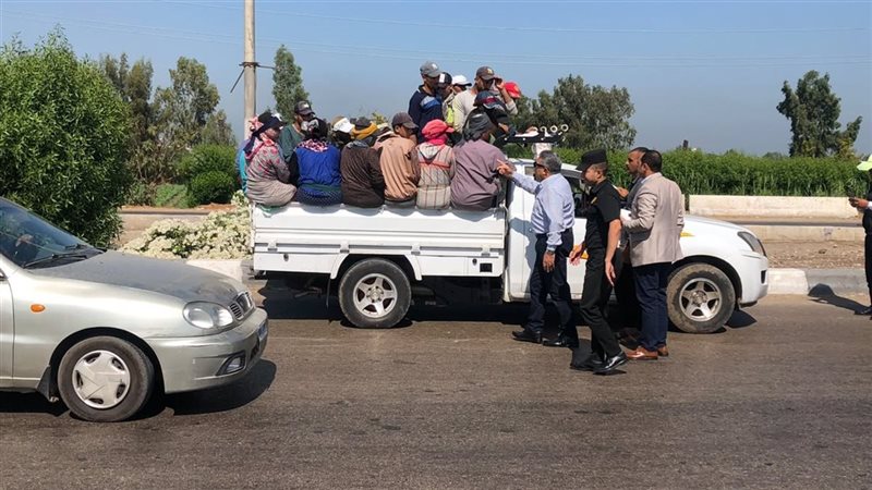 محافظ الدقهلية مع