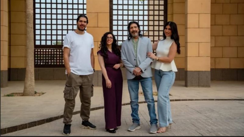 الفنان طارق العربي