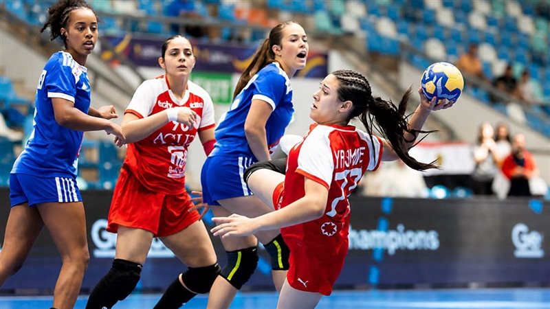 منتخب الناشئات لكرة