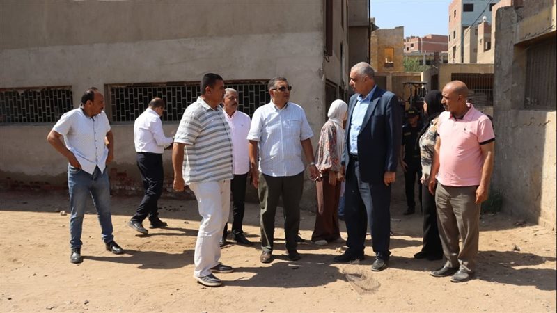 محافظ القليوبية خلال