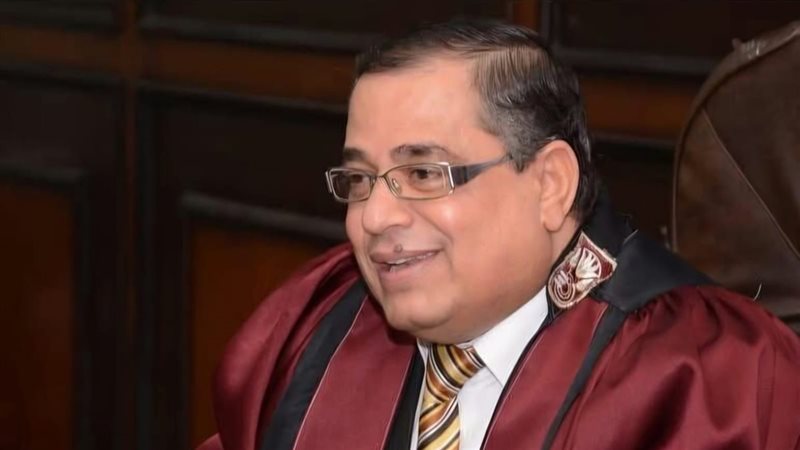 الدكتور السيد طه