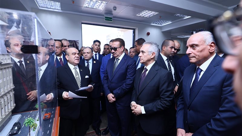 وزير العدل خلال اللقاء