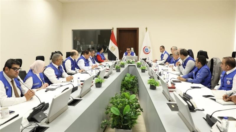 اجتماع طارئ لوزير