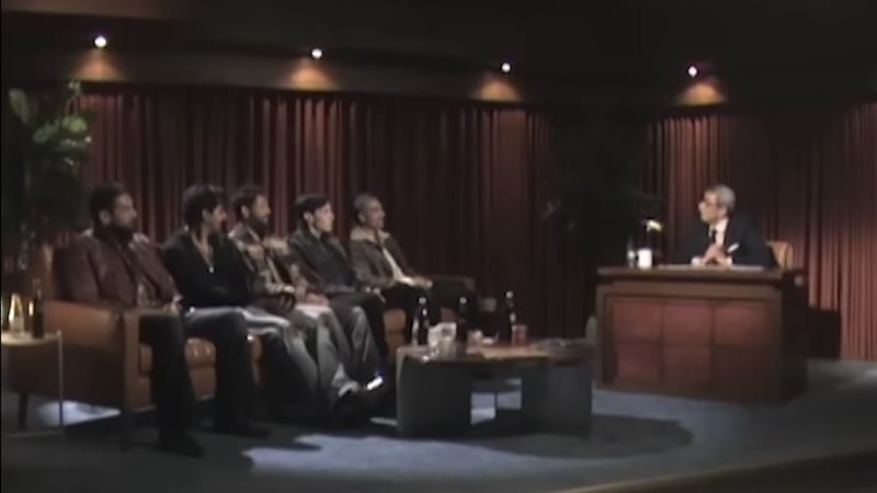 محمود سعد وفريق كاريوكى