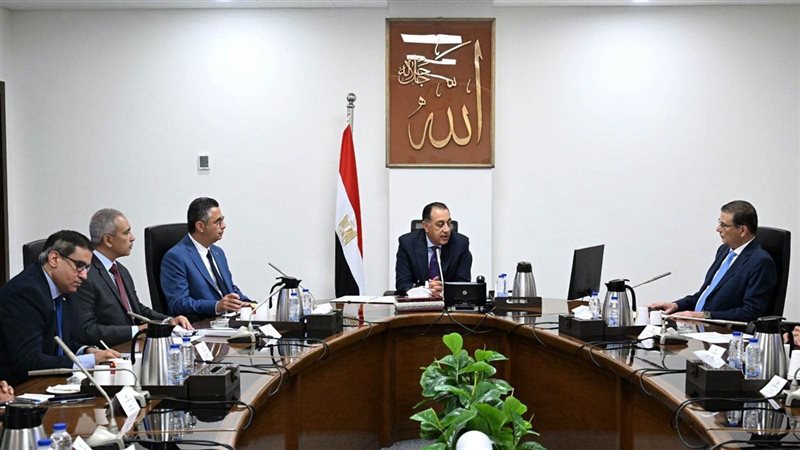 مدبولي يتابع جهود