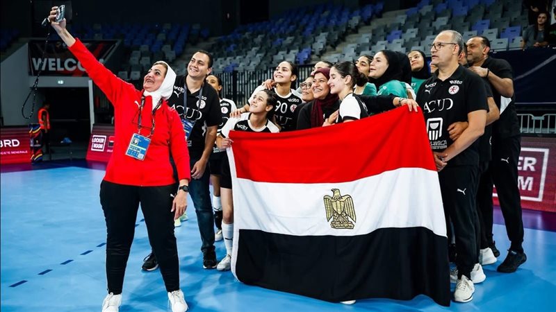 منتخب الناشئات لكرة