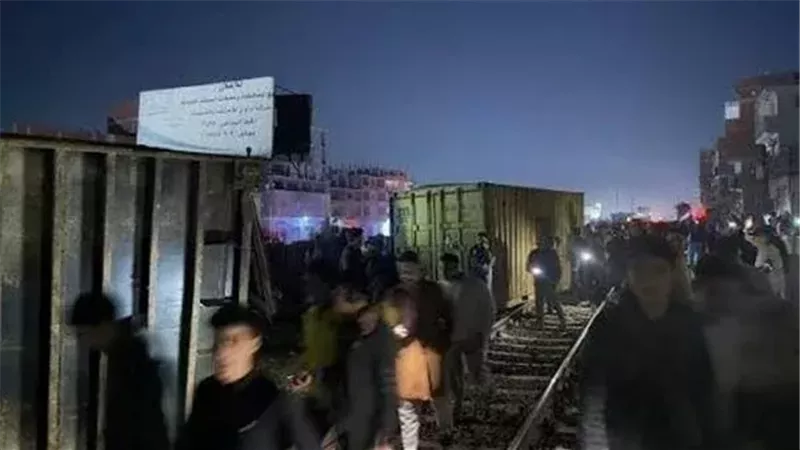 خروج جرار قطار