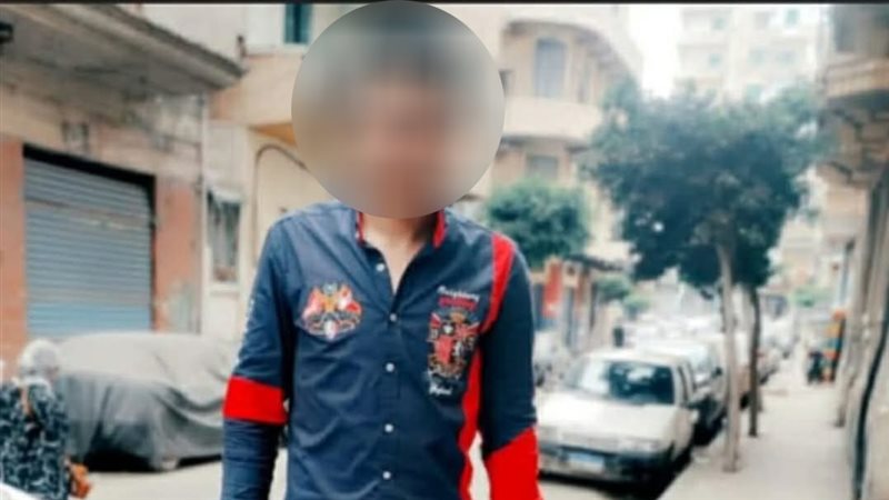 الشاب قاتل ابوه بالإسكندرية،
