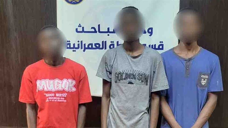ضبط 3 أجانب بعد تداول