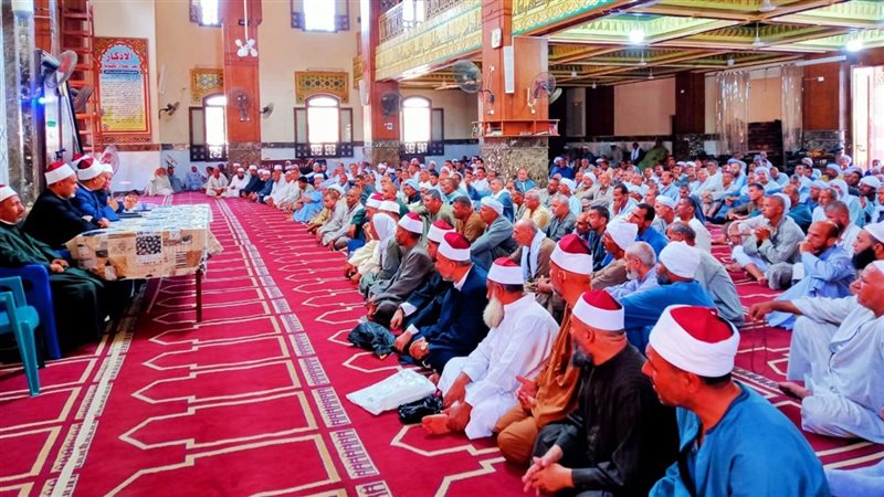 اجتماع بالأئمة بمراكز