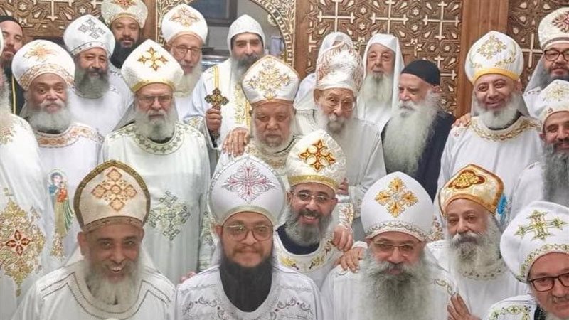 كهنة إيبارشية المحلة