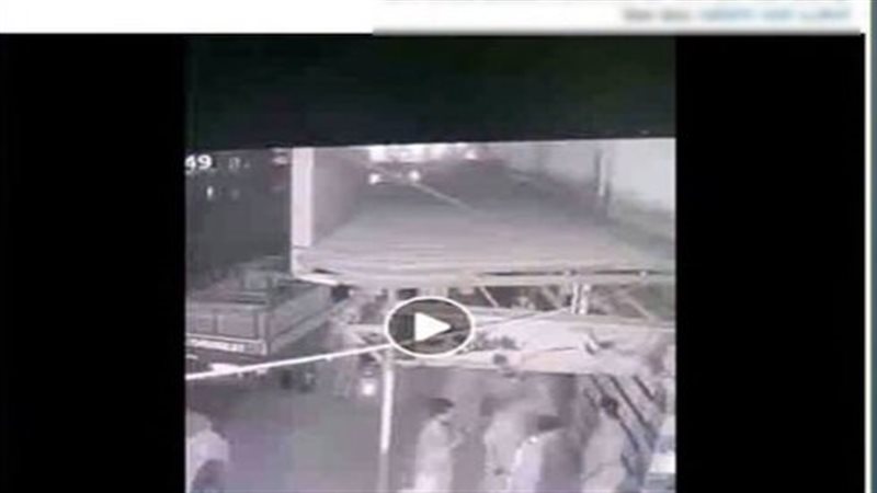 خلافات الجيرة السبب..
