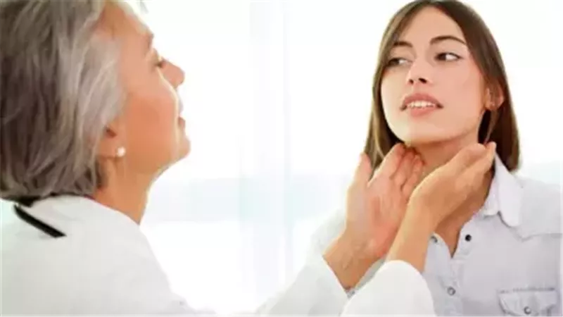 الغدة الجار درقية،