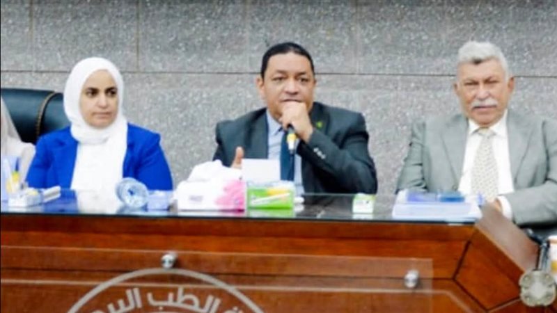مناقشة مشروعات تخرج