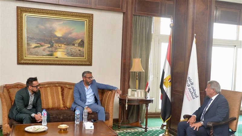 رئيس الأعلى للإعلام