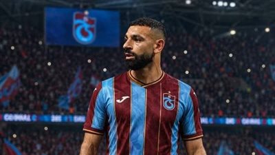 تفاعل محمد صلاح المثير مع الاستقبال الجنوني من جماهير طرابزون سبور (فيديو)  