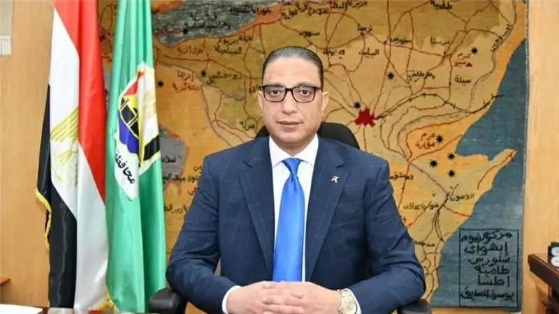 الدكتور أحمد الأنصاري،