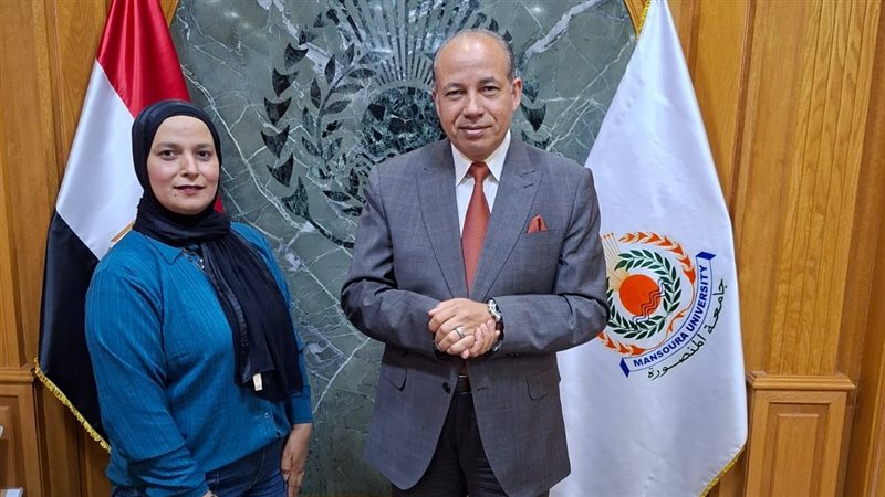 رئيس جامعة المنصورة