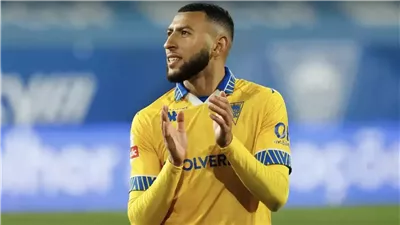 المغربي يانيس بكراوي يخطف الأضواء في افتتاح الدوري البرتغالي (فيديو)   