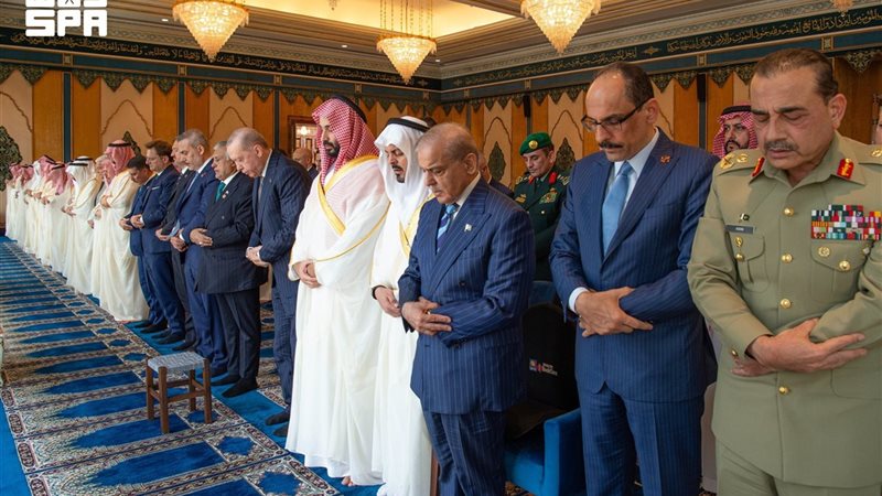 أداء القادة الـ 3