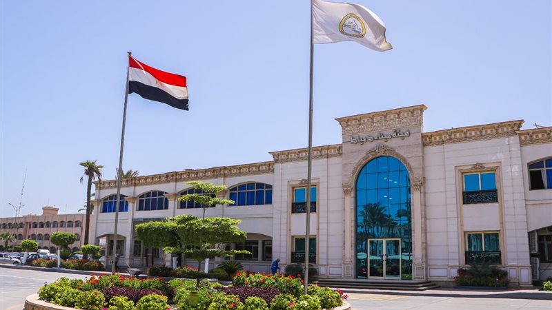 ميناء دمياط