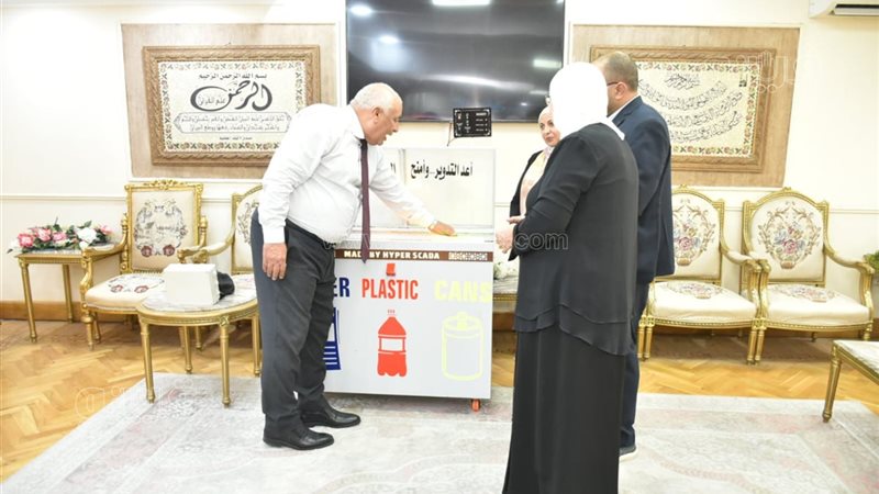 محافظ مطروح يشهد