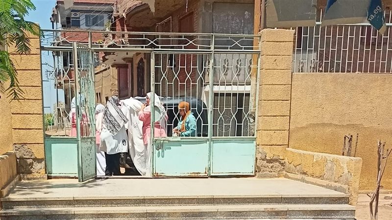ولادة داخل توك توك