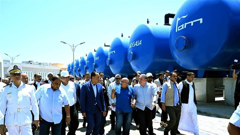 مدبولي يتفقد مجمع
