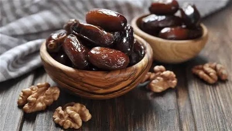تفسير حلم أكل التمر