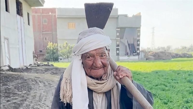 رحيل شاهد على قرن