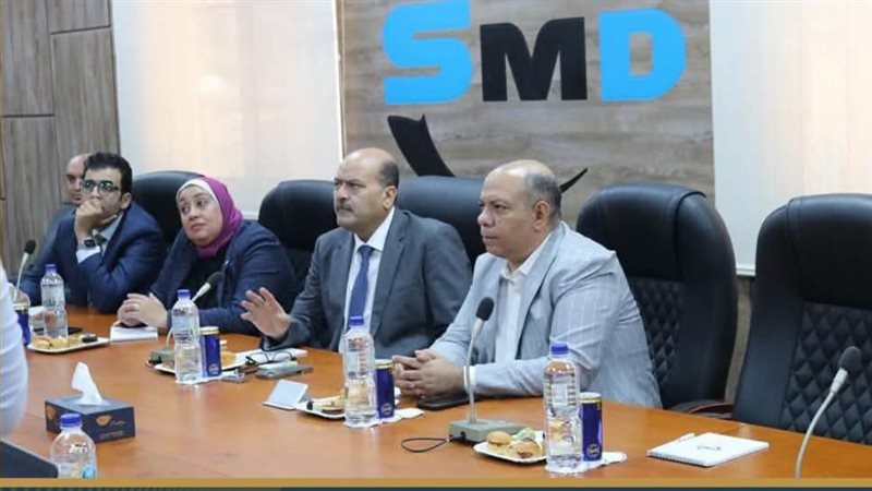 قيادات القابضة أثناء