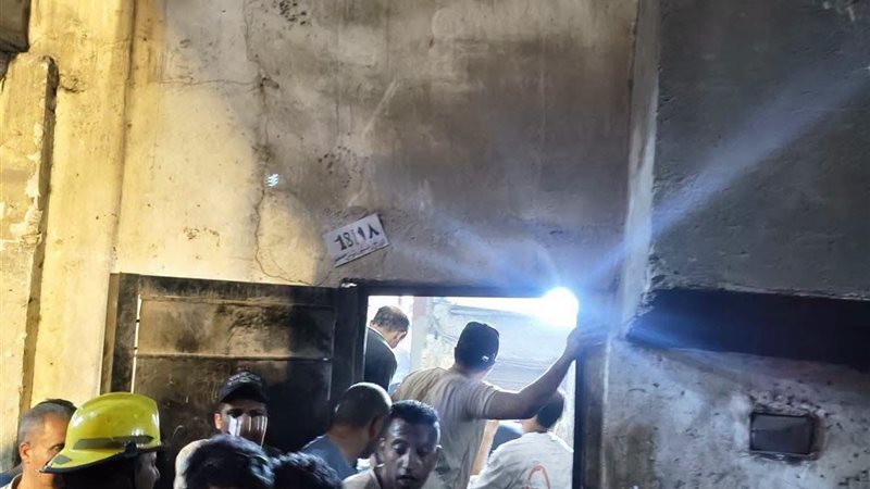 انهيار عقار، فيتو