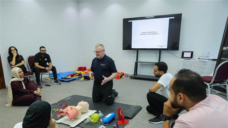 تدريب أخصائيي العلام