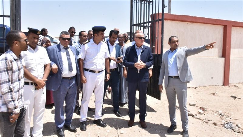 محافظ الأقصر يتابع
