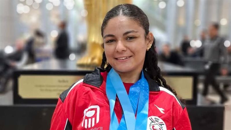 ملك غانم لاعبة منتخب