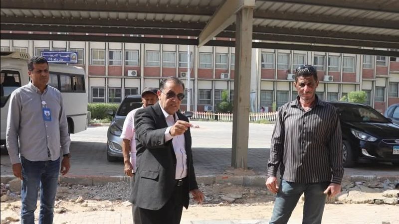 رئيس جامعة قنا يتفقد