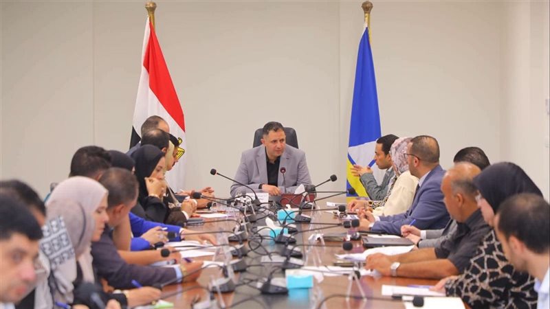محافظ دمياط يترأس