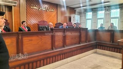 رخصة بناء تقود 5 متهمين إلى الجنايات، تفاصيل الحكم على رئيس وحدة محلية و3 موظفين