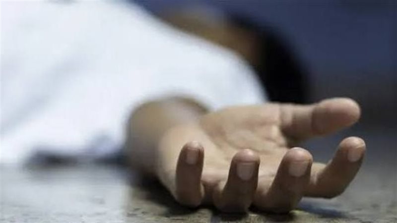مقتل فتاة طعنًا على