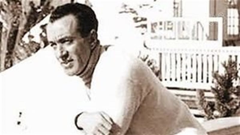 محمد التابعى فى عشى
