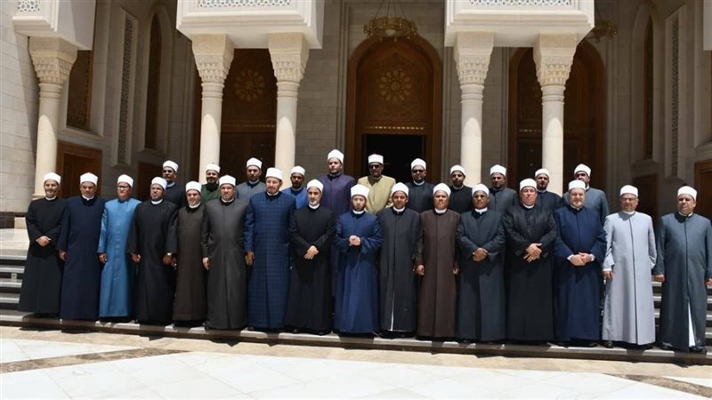 اجتماع وزير الأوقاف