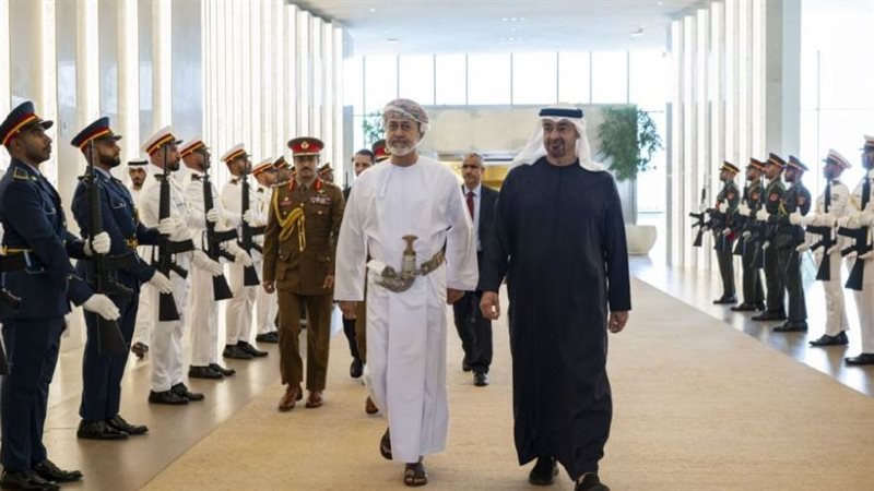 بن زايد والسلطان