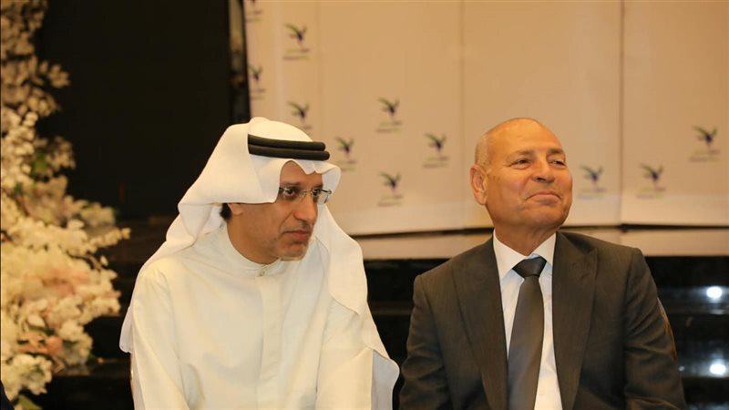محافظ القاهرة، فيتو